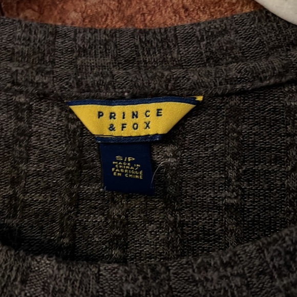 Cropped dark green long sleeved tee - Picture 4 of 4